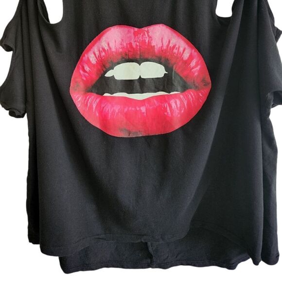 Forever 21 Lips Black Studded Cold Shoulder Top - Picture 2 of 6